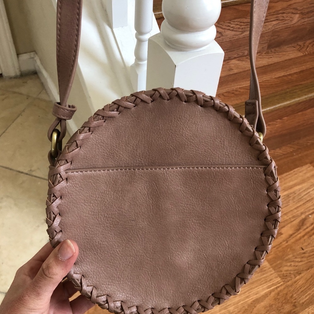 🚨AMERICAN EAGLE OUTFITTERS - Pink Crossbody - Picture 1 of 5